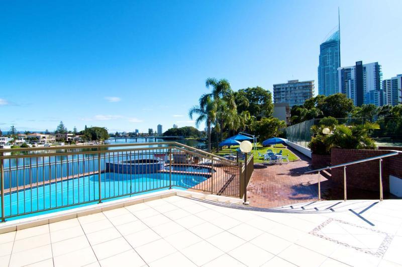 Silverton Apartment Resort Surfers Paradise Gold Coast Exterior photo